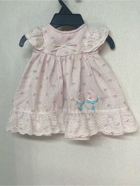 Vintage Mayfair Baby Dress Newborn Pink White Lace Ruffle Bow Dainty Precious